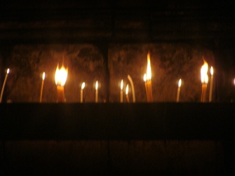 votive-candles-holy-sepulchre